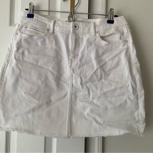 Vineyard Vines White Mini Skirt